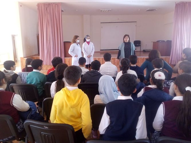В школы Азербайджана назначат ответственных по оперативному контролю 
