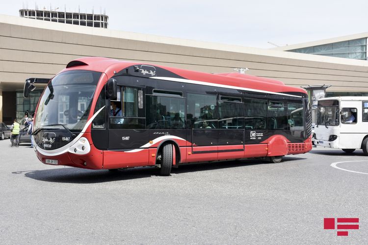 В Баку, Сумгайыте и Абшероне приостанавливается работа общественного транспорта  