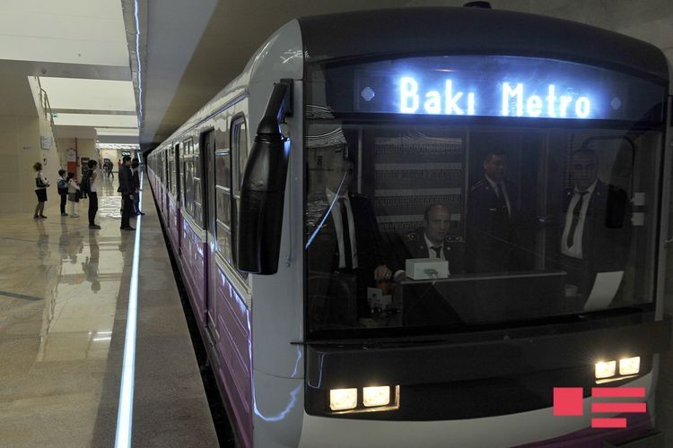 Бакинский метрополитен возобновил работу