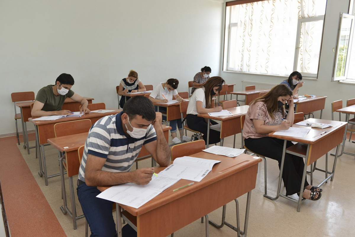 Выбор специальности в высшие учебные заведения Азербайджана завершится 20 сентября