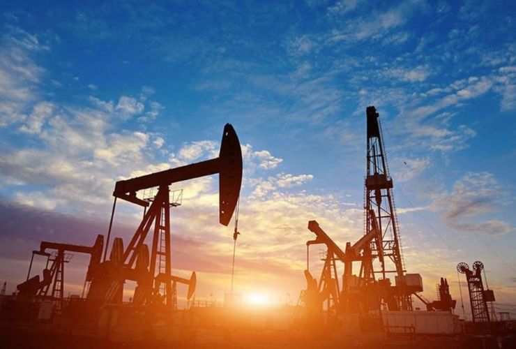На мировых рынках нефть подешевела