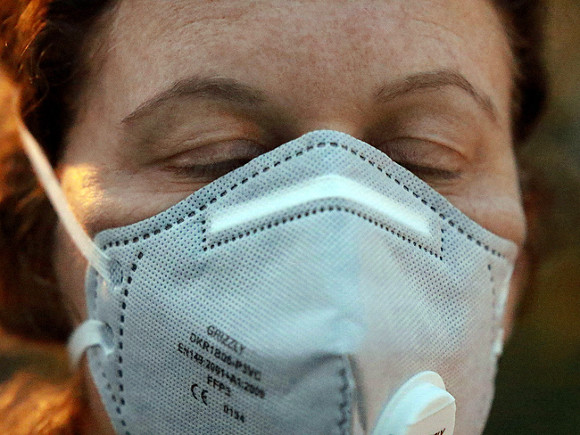 В России за сутки от коронавируса скончались 160 человек