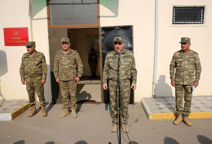 Генеральный и военный прокуроры Азербайджана посетили воинские части в прифронтовой зоне