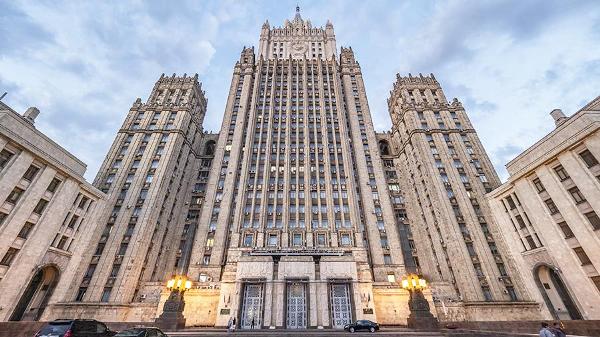 Москва призвала Баку и Ереван немедленно прекратить огонь и начать переговоры