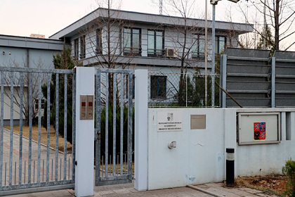 В Северной Корее закрылись посольства 12 стран