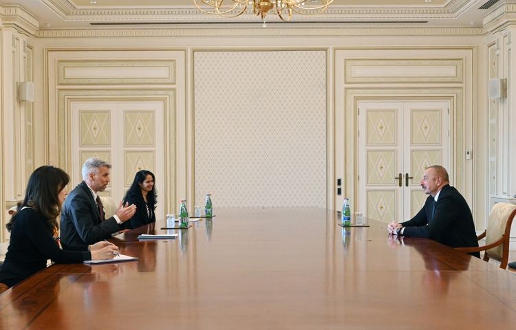 Ильхам Алиев принял регионального директора Всемирного банка - ОБНОВЛЕНО