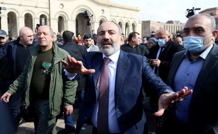 Ситуация в Армении создает риски для перемирия по Карабаху – СЕНСАЦИОННЫЙ ДОКЛАД