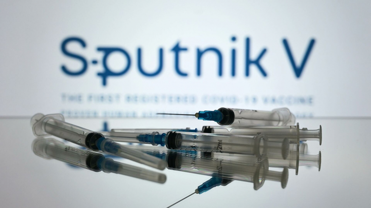 Первая партия вакцины "Спутник V" доставлена в Армению