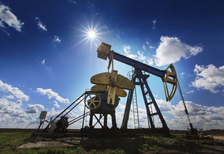 Азербайджанская нефть незначительно подорожала