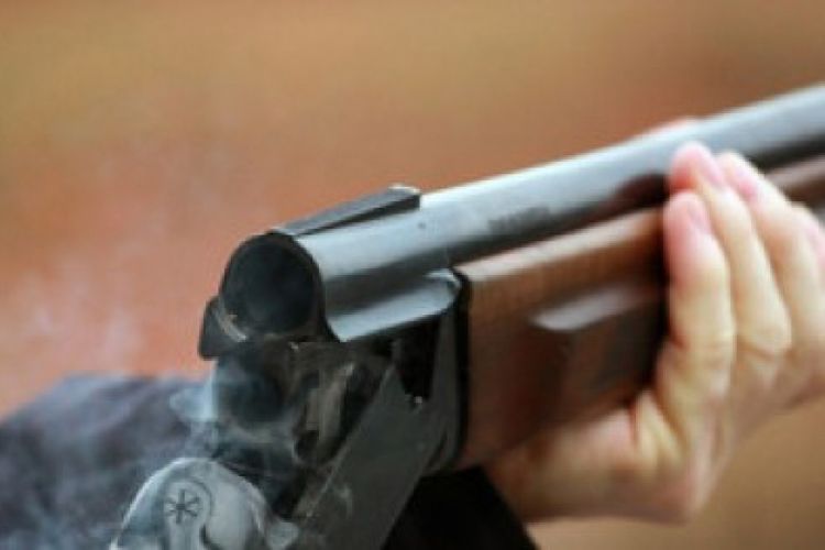 Житель Абшеронского района по неосторожности застрелил подростка
