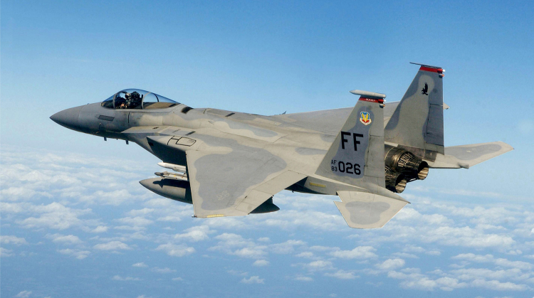 Истребитель F-15 Eagle уничтожил цель на рекордном расстоянии