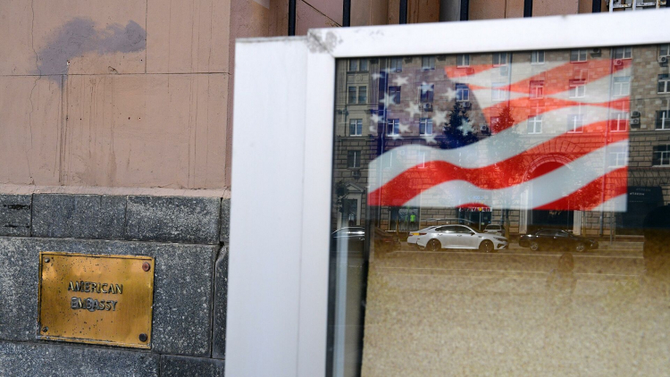 В посольстве США отреагировали на ответные санкции России