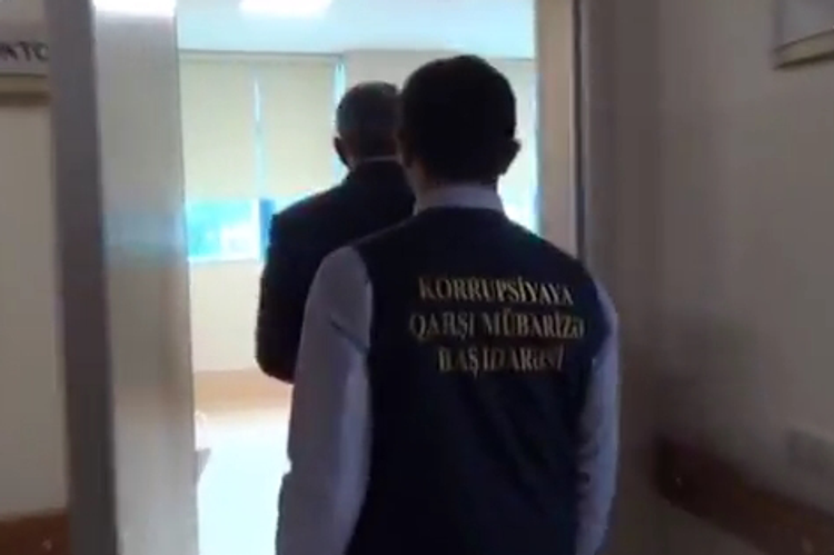 Распространены кадры задержания директора «Ени Клиника» и главврача Зыхской больницы