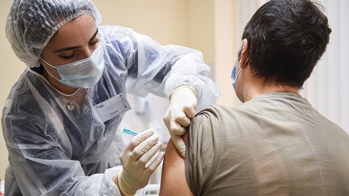 США сделали 200 млн прививок от коронавируса