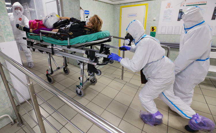 В России выявили еще 8 780 случаев коронавируса
