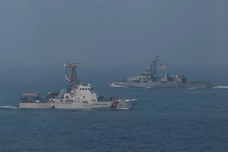 Американские корабли в Персидском заливе сблизились с иранскими