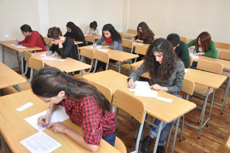 В Азербайджане обнародованы даты проведения экзамена для выпускников IX класса