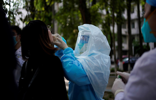 Власти Уханя протестируют на коронавирус все население города