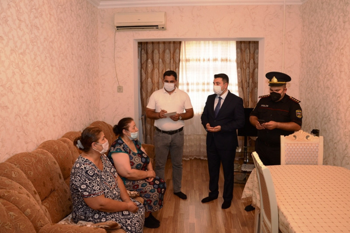 В Баку прошли вакцинационные рейды - ФОТО 