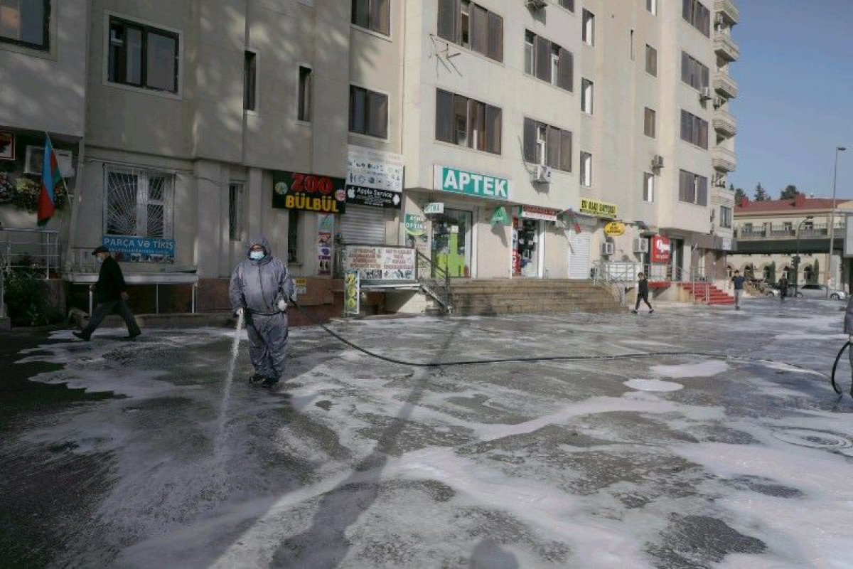 В Баку проводят очередную масштабную дезинфекцию-ФОТО 