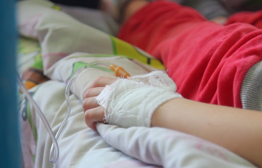 В Баку автомобиль сбил 15-летнего подростка