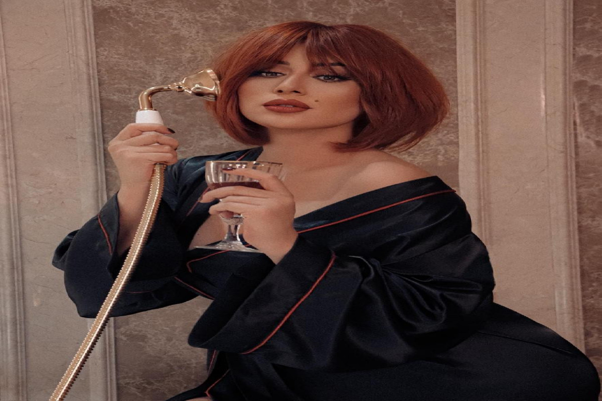 Азербайджанская певица восхитила поклонников новым образом-ФОТО 