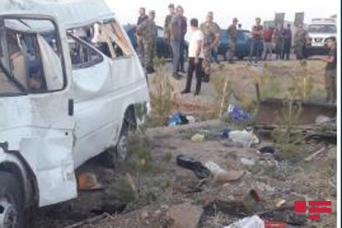 В Геранбое перевернулся микроавтобус, погибли четыре человека-ФОТО -ВИДЕО -ОБНОВЛЕНО 
