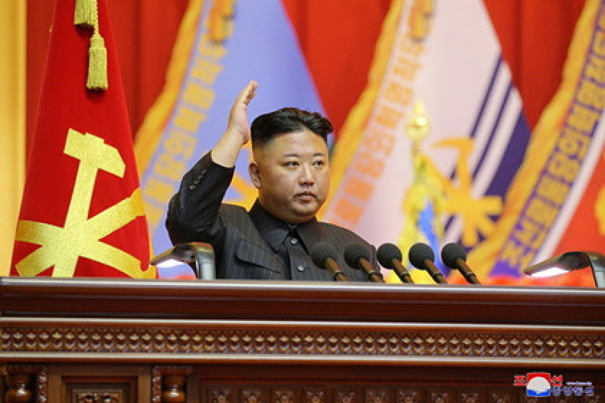 Жителям Северной Кореи запретили обсуждать внешность похудевшего Ким Чем Ына
