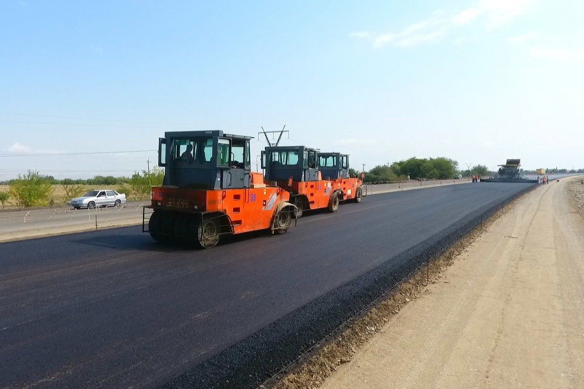На реконструкцию дорог в Баку выделено 1,6 млн манатов