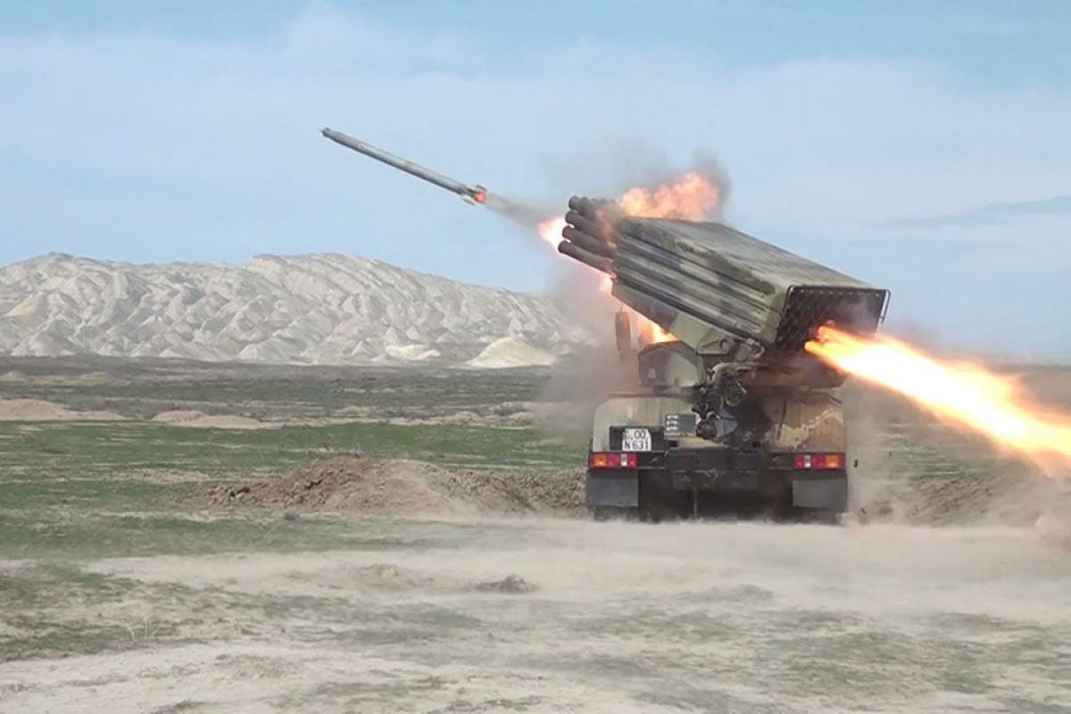 Азербайджанские артиллеристы успешно отстрелялись-ВИДЕО 