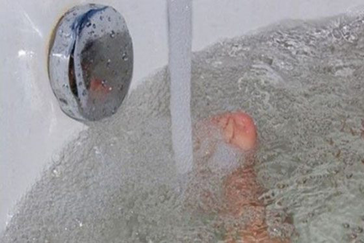 В России женщина утопила в ванной 4-летнюю дочь-ФОТО 