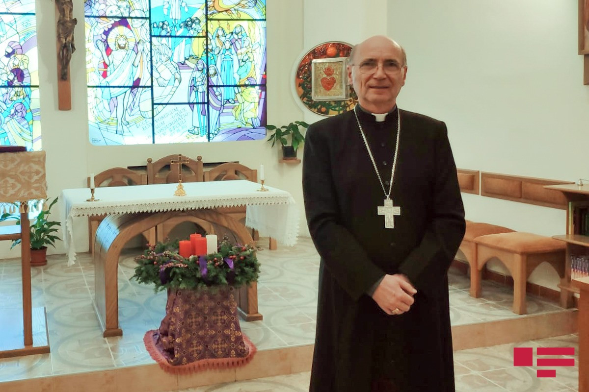 Представитель Римско-католической церкви в Азербайджане, епископ Владимир Фекете
