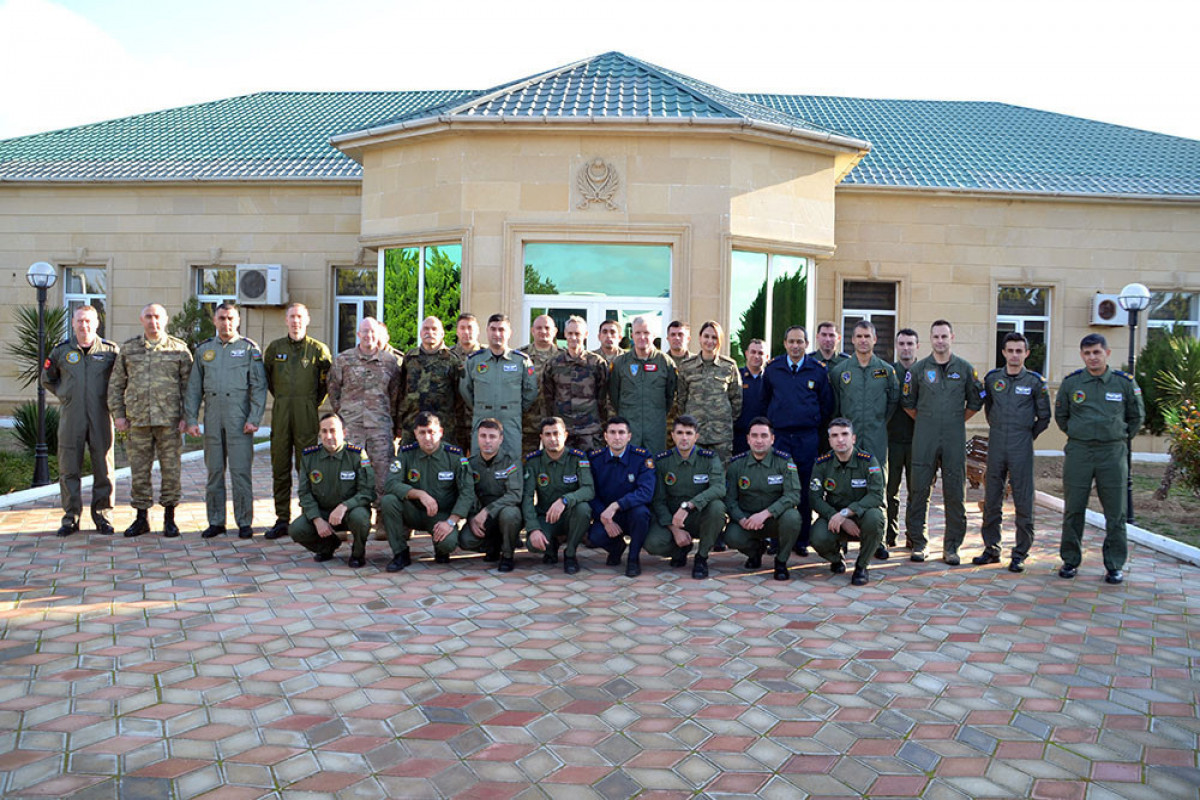 В Азербайджане проводятся учебные курсы НАТО-ФОТО 