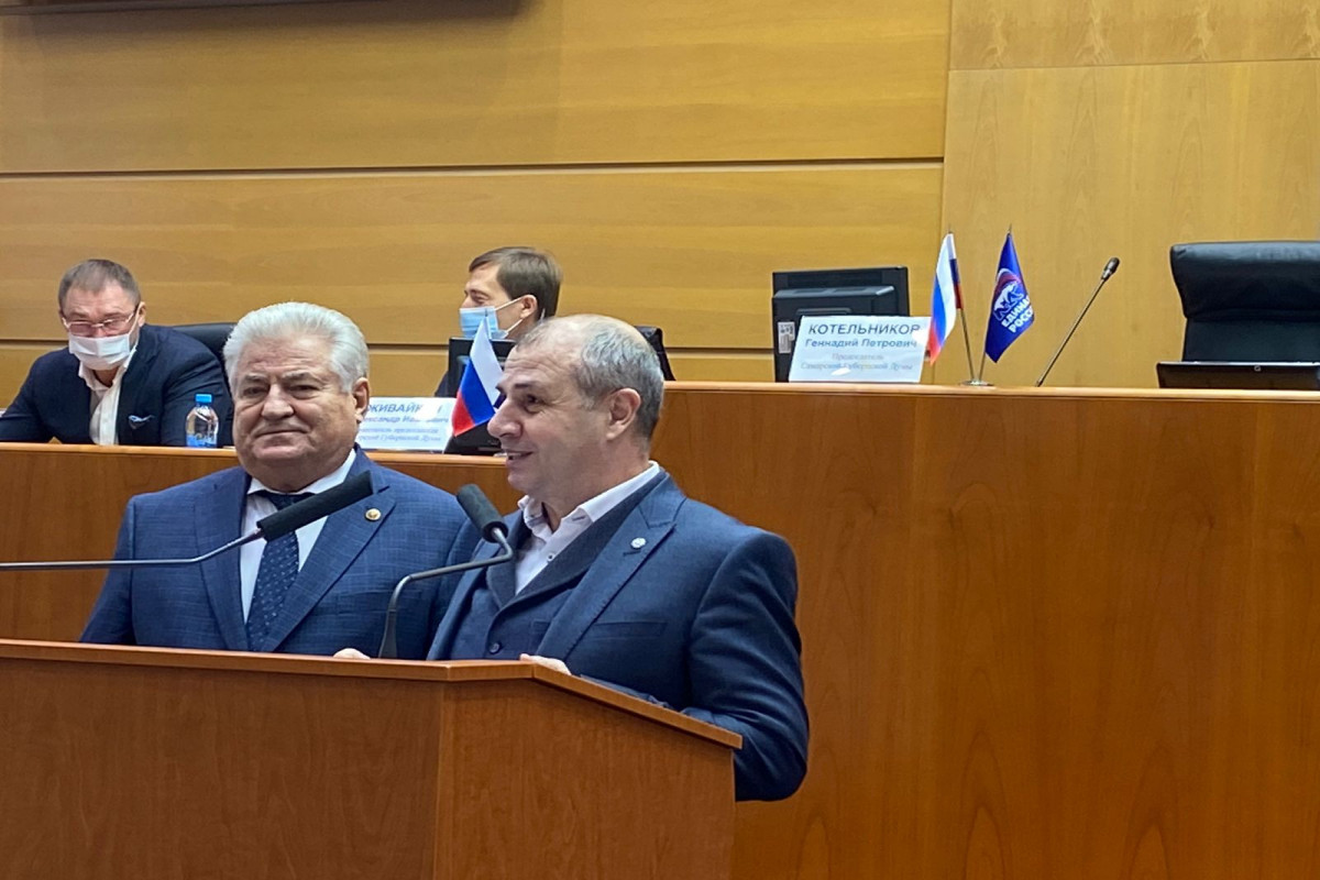 Азербайджанец награжден премией Самарской Губернской Думы-ФОТО 