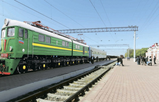 В Азербайджане ведутся переговоры о строительстве железной дороги в Нахчыван