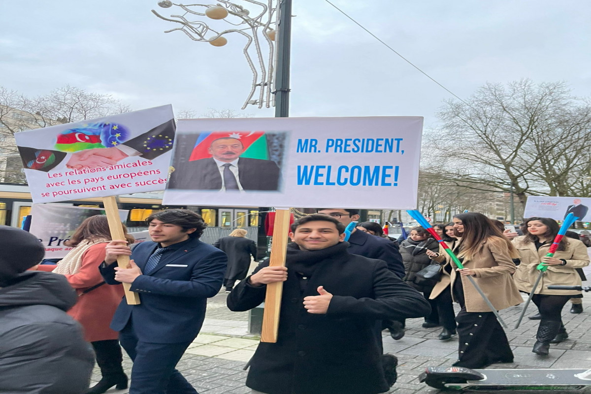 Ильхама Алиева в Брюсселе встретили азербайджанцы-патриоты-ФОТО -ВИДЕО 