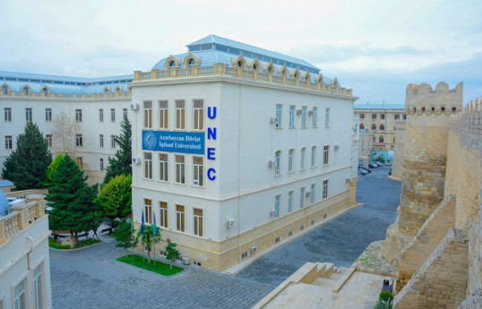 В UNEC назначен новый проректор