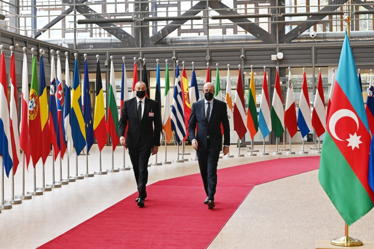 В Брюсселе состоялась встреча Ильхама Алиева и Шарля Мишеля-ФОТО -ОБНОВЛЕНО 