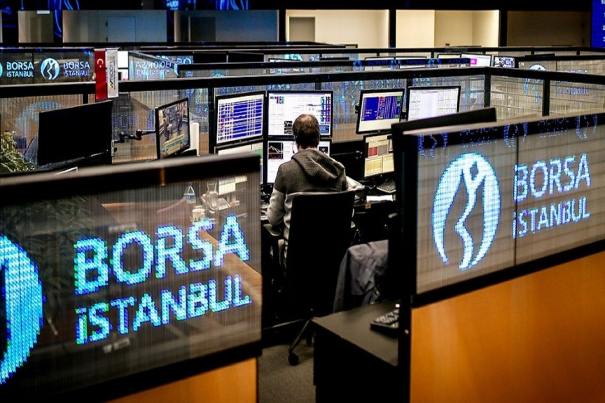 Стамбульская биржа приостановила работу 