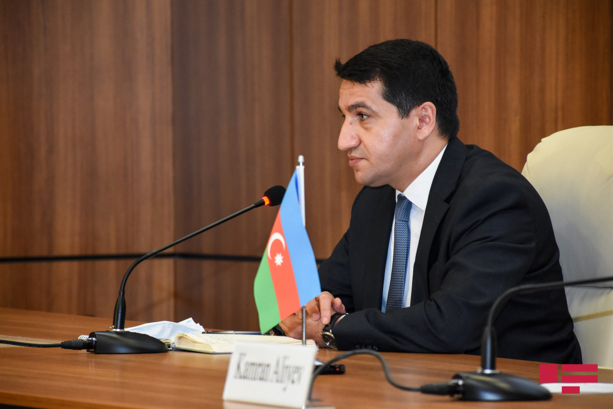 помощник Президента Азербайджанской Республики Хикмет Гаджиев