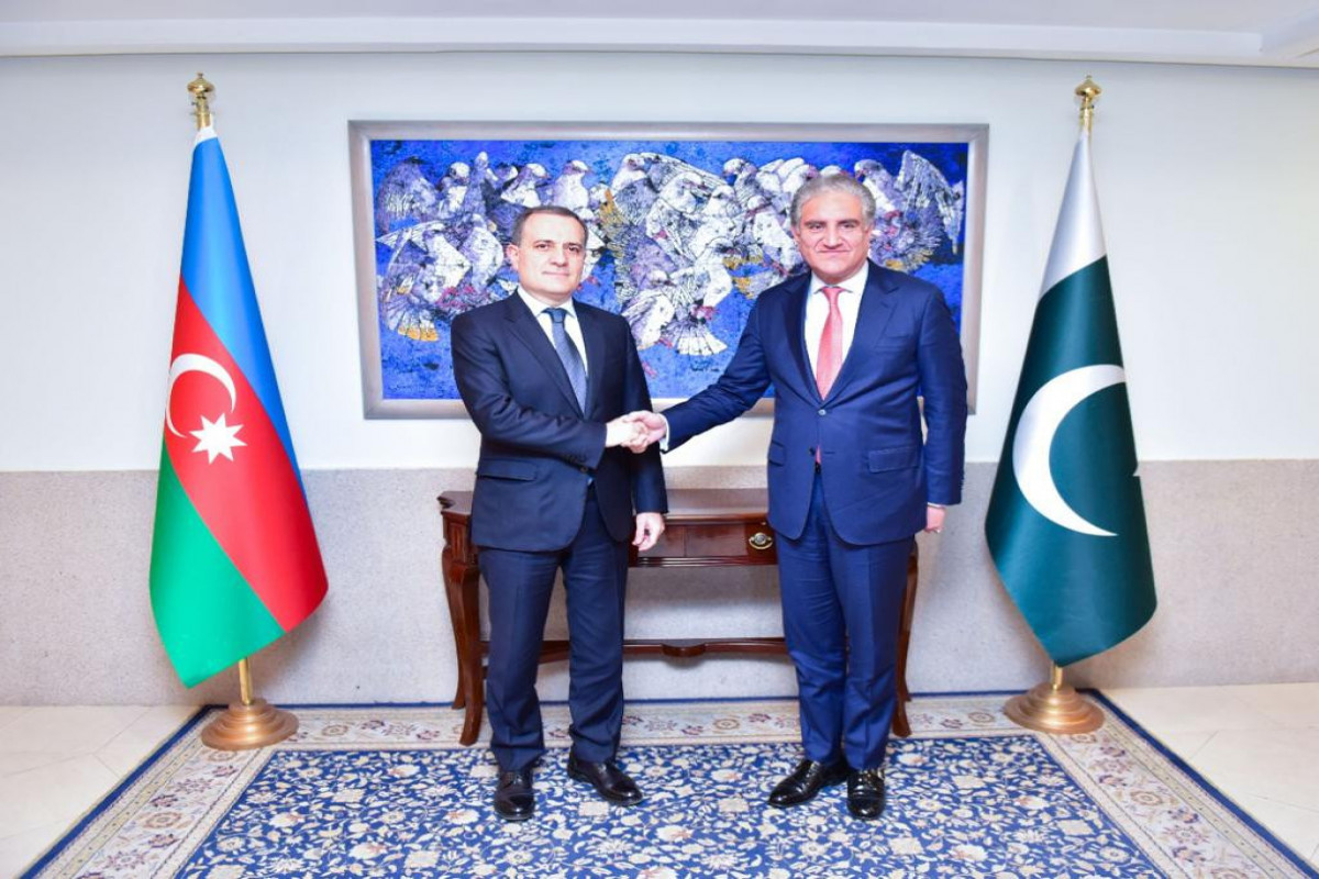 встреча глав МИД Азербайджана и Пакистана