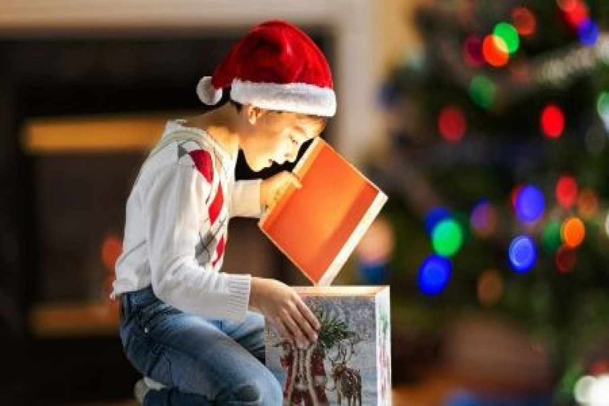 Новогодние подарки для детей: Опасный для здоровья обман покупателей-ВИДЕО 
