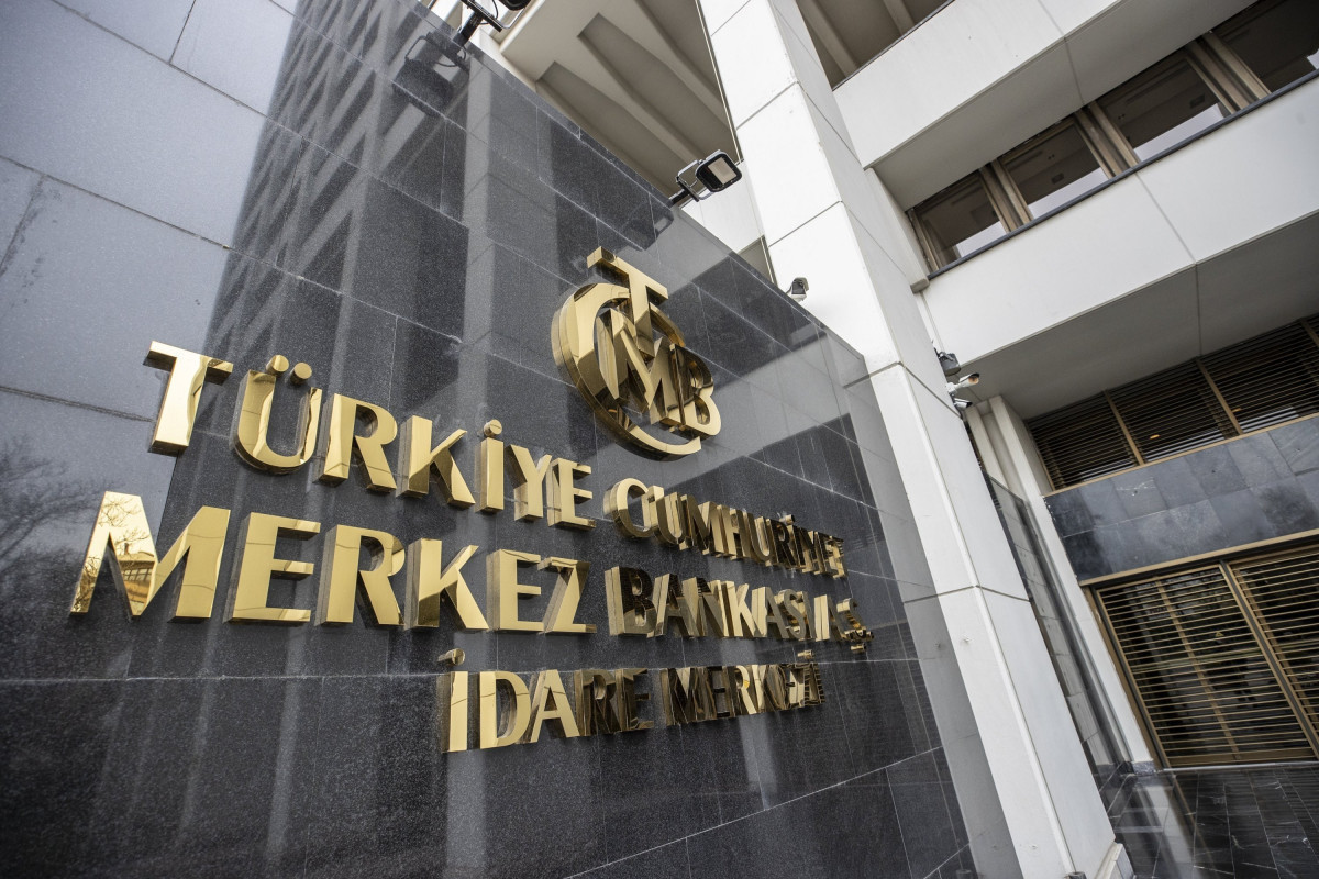ЦБ Турции добавил азербайджанский манат в список обмениваемых валют