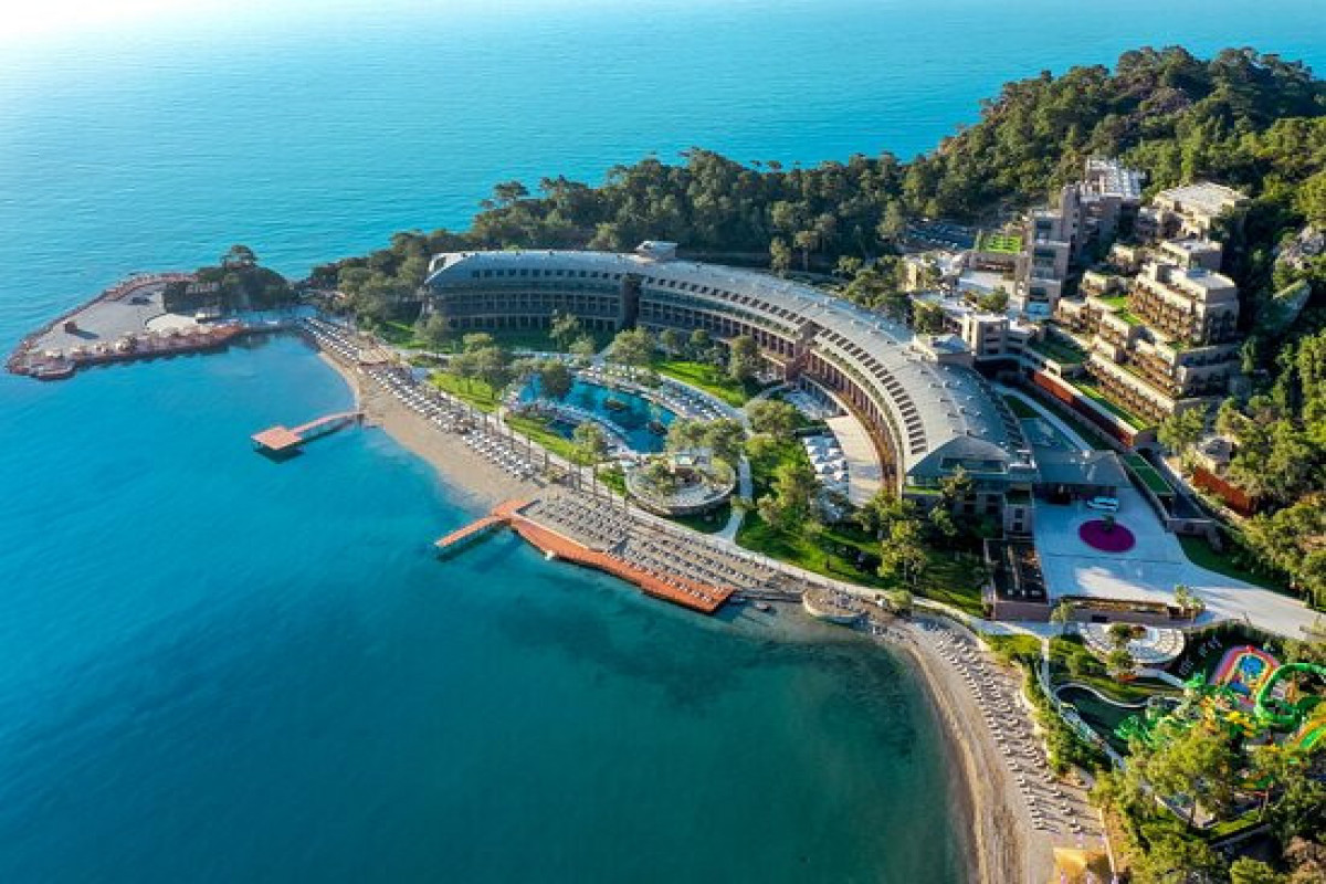 Люксовые отели Турции вдвое снизили цены на Новый год