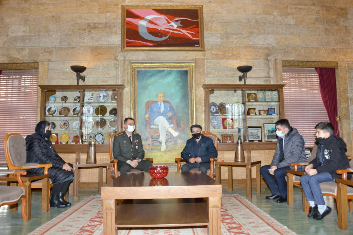Хулуси Акар пригласил семью азербайджанского шехида в Турцию-ФОТО 