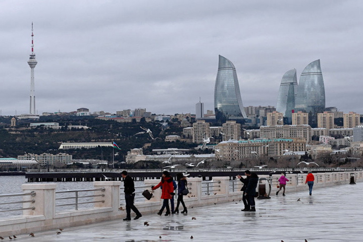 В воскресенье в Баку переменная облачность и юго-западный ветер