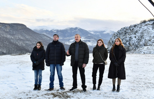 Ильхам Алиев: Я знаю, что душа моего отца рада -ВИДЕО 