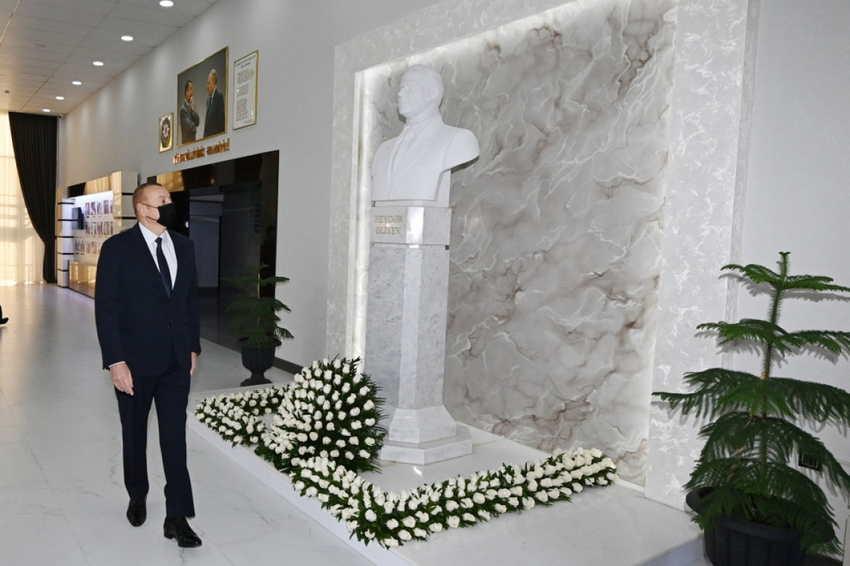 Президент Ильхам Алиев ознакомился с новым зданием агентства Азертадж-ФОТО -ВИДЕО -ОБНОВЛЕНО 
