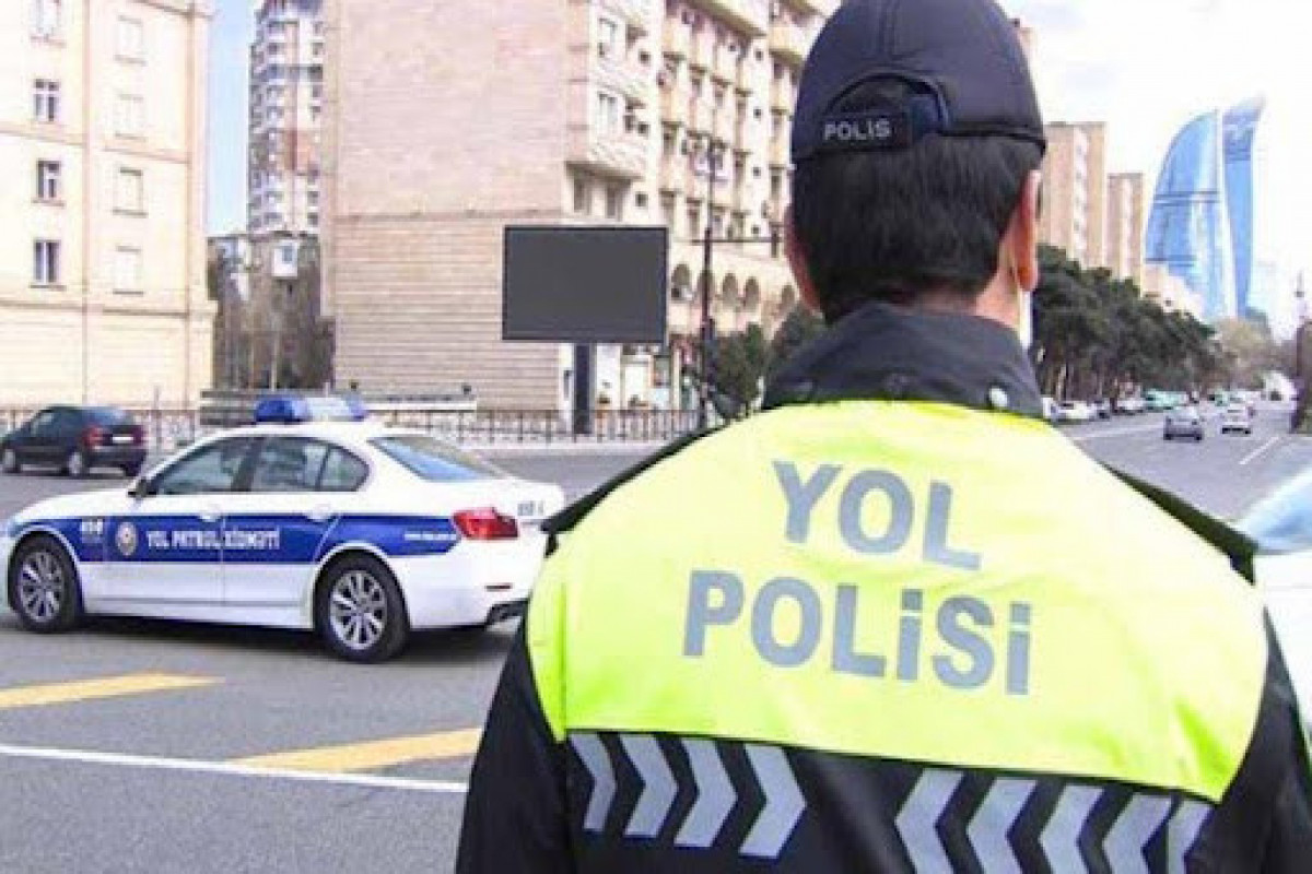 Дорожная полиция Баку обратилась к гражданам в преддверии новогодних праздников