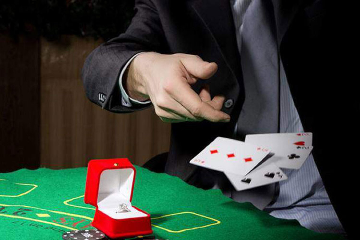 Парламент Азербайджана повысил штраф за участие в азартных играх